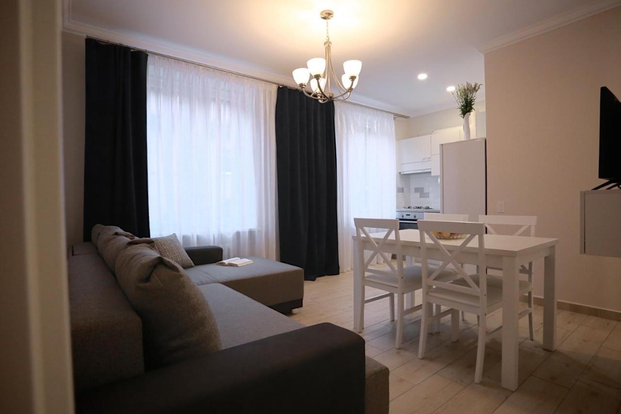 Central Apartament II クライペダ エクステリア 写真